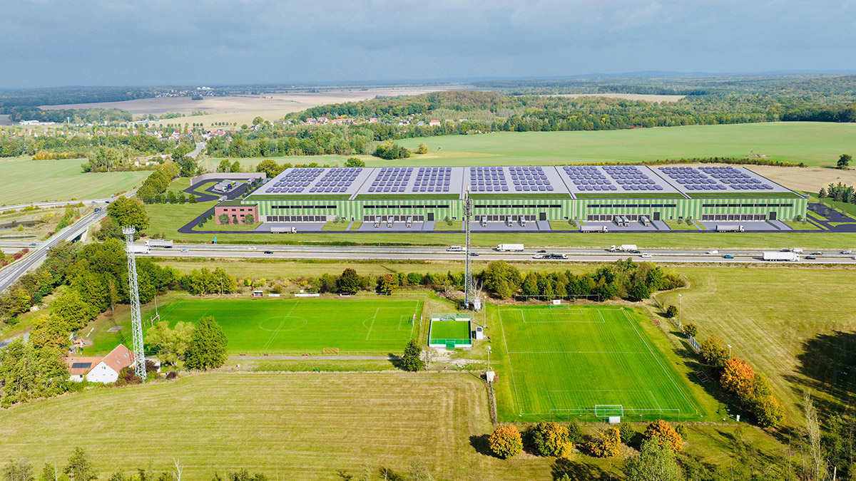 Hallenansicht aus Perspektive Sportplatz Klinga